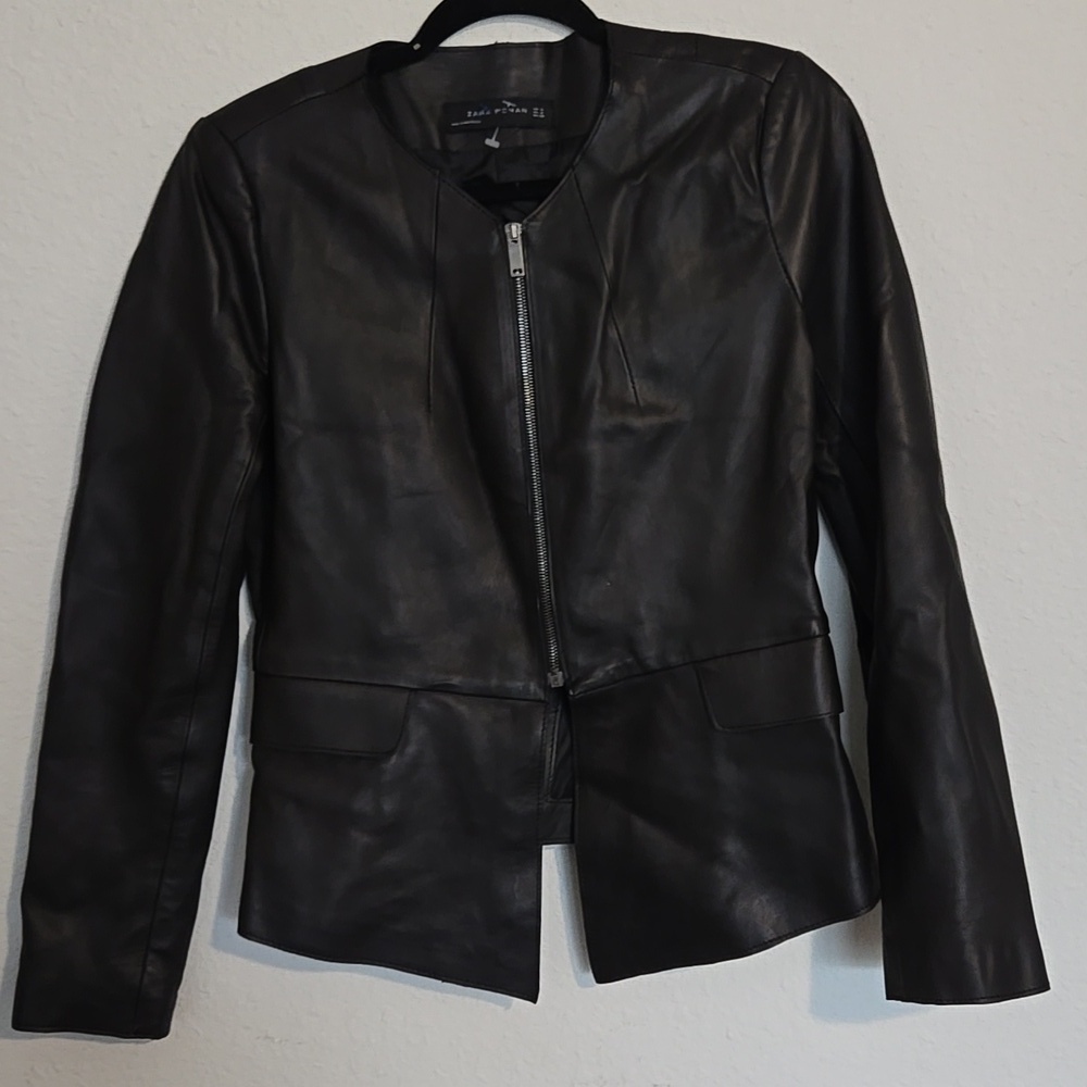 Zara Woman Black 100% Lamb Leather FRONT ZIP Pepplum Jacket Size M
